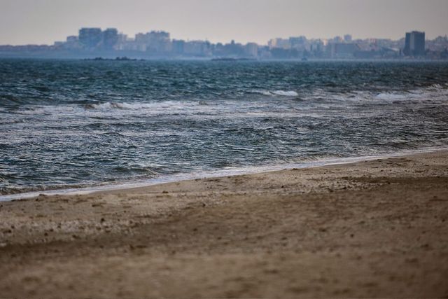 Încă un copil a dispărut de pe plaja din Mamaia. Polițiștii cer ajutorul populației