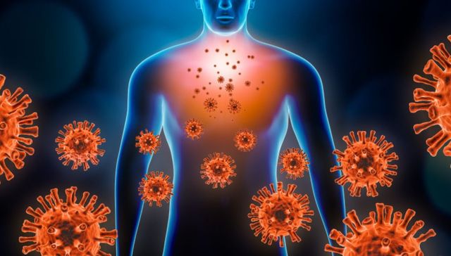 Studiu: Coronavirusul continuă să sufere mutații și să devină tot mai contagios, în ciuda restricțiilor adoptate