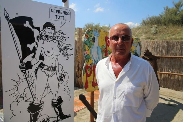 Ex gestore spiaggia'fascista',denunciato