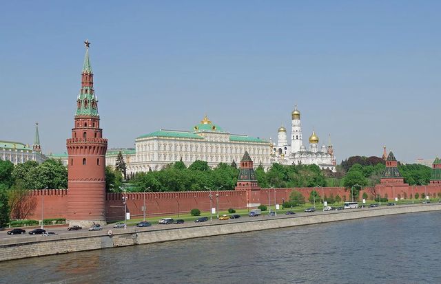 Rusia a intrat in „faza 0” a pregătirilor pentru un posibil război cu NATO