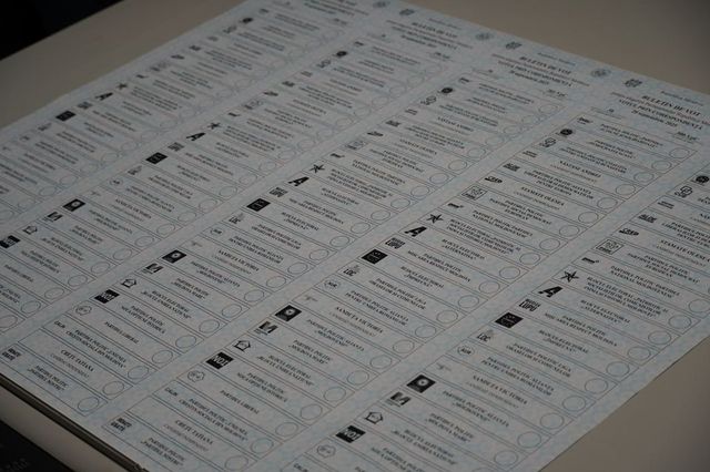 CEC începe tipărirea buletinelor de vot pentru diaspora