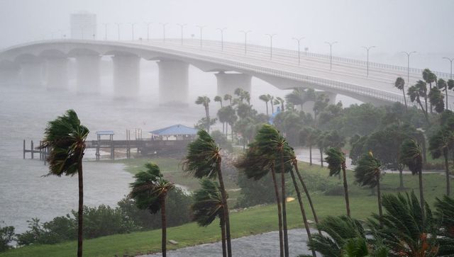 L'uragano Ian sulla Florida, 1,5 milioni senza elettricità