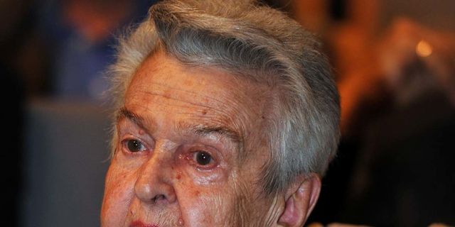 95-летней Людмиле Лядовой стало хуже