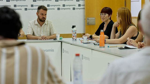 Àgueda Micó formaliza su salida del grupo de Sumar en el Congreso y su paso al grupo mixto