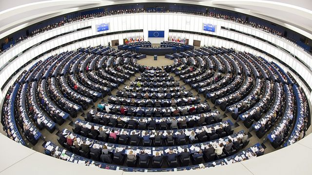 ГЕРБ и БСП може да вкарат равен брой депутати в Европарламента
