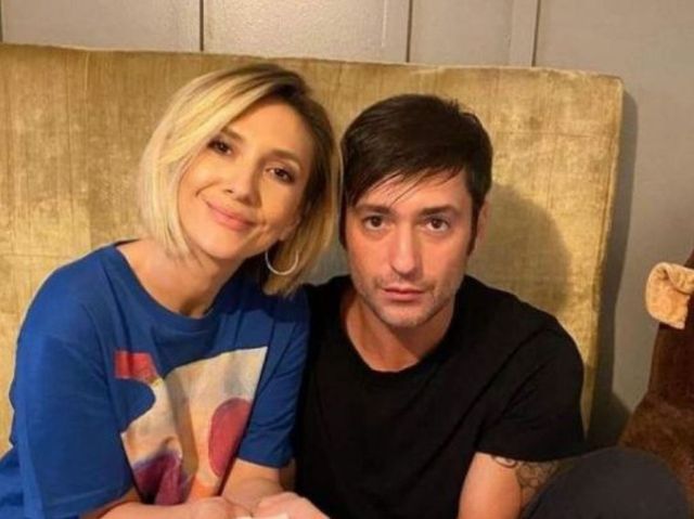 Adela Popescu și Radu Vâlcan, dezvăluiri despre numele celui de-al treilea băiețel