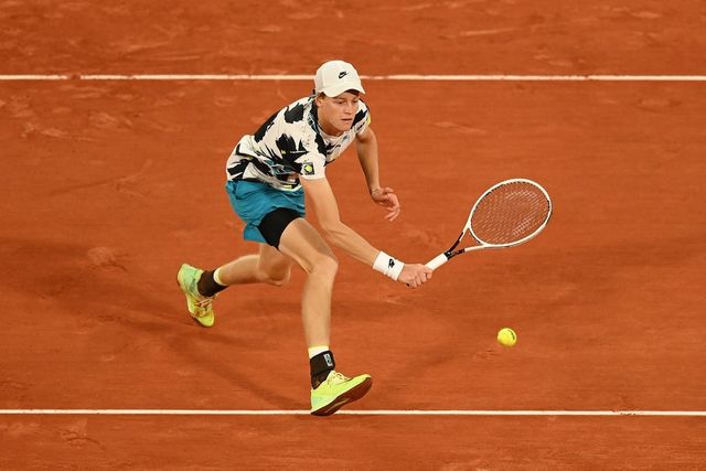 Roland Garros, Sinner elimina Goffin: esordio vincente per il 19enne azzurro