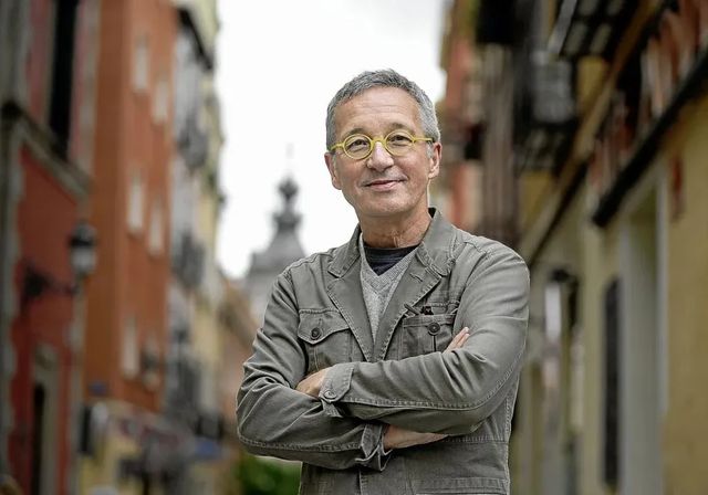 «Nuestra prosperidad está cogida con alfileres»