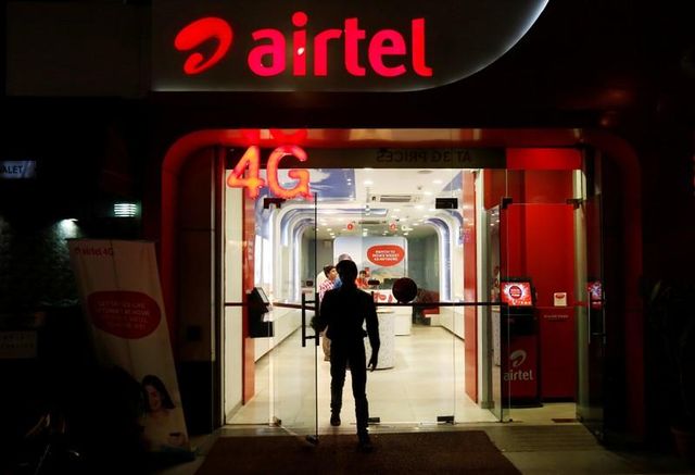 Bharti Airtel reports first quarterly loss in over a decade
