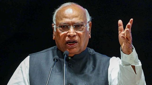 Modi’s friendship with Trump hurt India, says Congress chief Mallikarjun Kharge