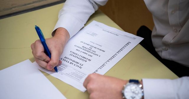 Itt van a középszintű magyarérettségi hivatalos megoldása