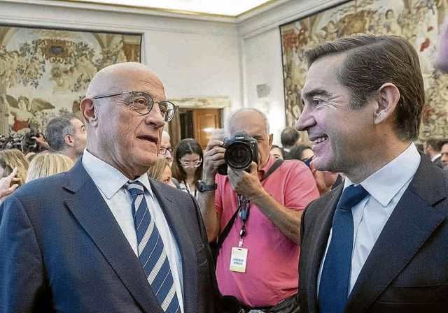 La pelea por seducir al accionista centra la batalla final en la opa de BBVA sobre Sabadell