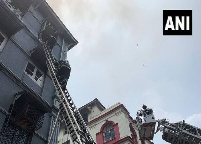 Fire breaks out at 4-storey building near Taj Mahal hotel in Mumbai