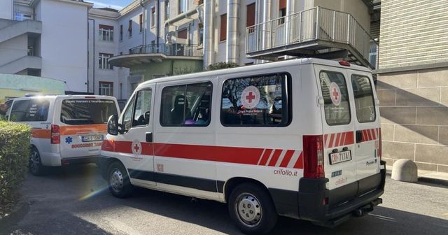 In vacanza in Salento con le amiche, giovane denuncia uno stupro di gruppo