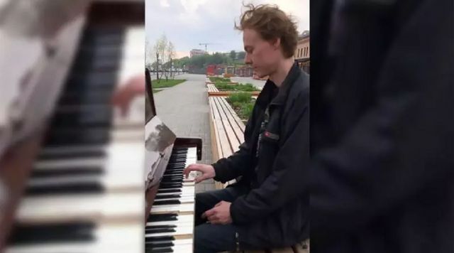 Un pianist a fost încarcerat în Siberia după ce a cântat imnul Ucrainei în public
