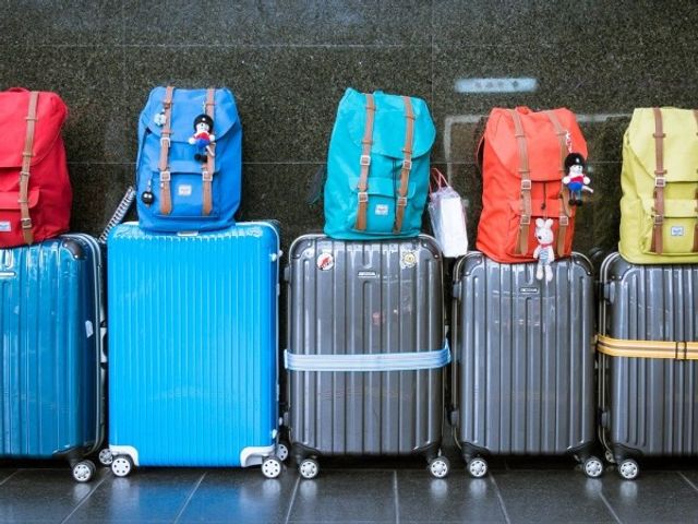 Хиляди студенти се готвят да пътуват, бригадите в САЩ не се отменени