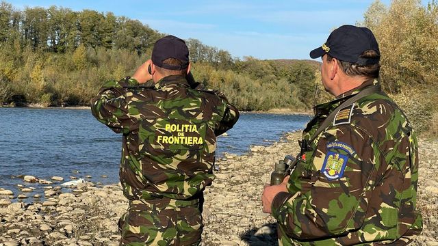 Trei ucraineni înarmați, depistați că au trecut ilegal frontiera în România