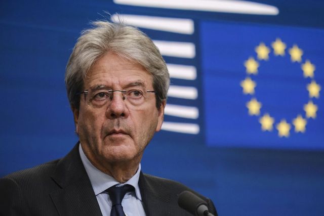 Ue, Gentiloni: “Non partecipo a polemiche che danneggiano Italia”