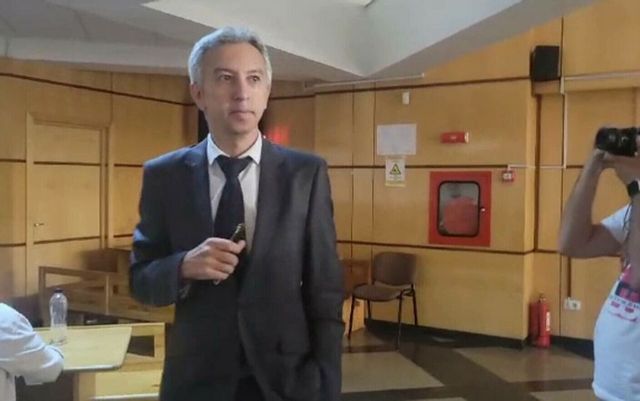 Judecătoria Constanța a revocat controlul judiciar în privința lui Dan Diaconescu, acuzat de act sexual cu minor