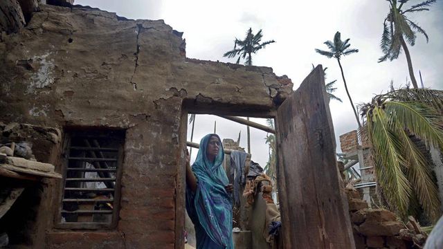 Odisha pegs loss from Cyclone Fani at Rs 12,000 crore