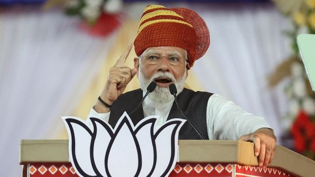 Congress party is a 'mureed' of Pakistan: PM Modi