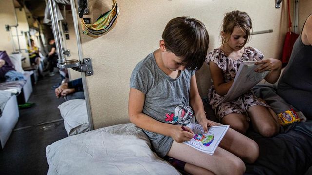 161 elhurcolt ukrán gyermekre bukkantak Németországban