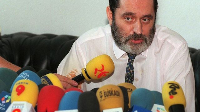 Fallece el polémico abogado Rodríguez Menéndez, defensor de 'El Nani' o 'El Dioni'