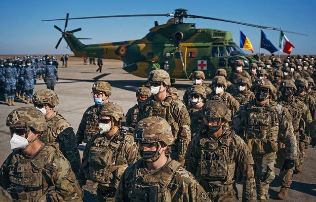 USA snižují počet vojáků na východním křídle NATO