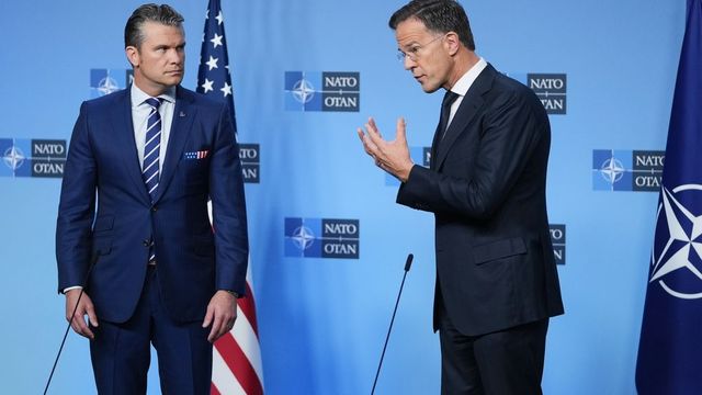 Rutte no es partidario de derribar drones rusos si no representan una amenaza