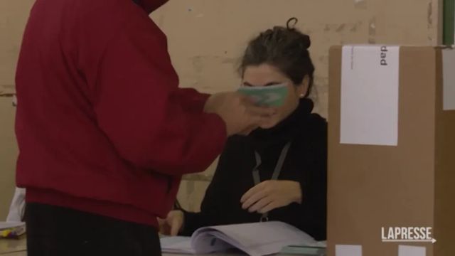 L'ultraliberista Milei trionfa nelle primarie presidenziali