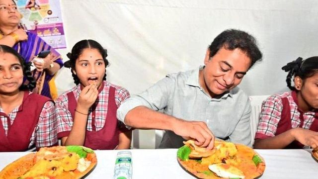 Telangana launches breakfast scheme for Classes 1 to 10