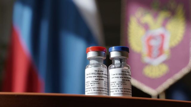 Putyin ingyen adná a koronavírus-vakcinát az ENSZ munkatársainak