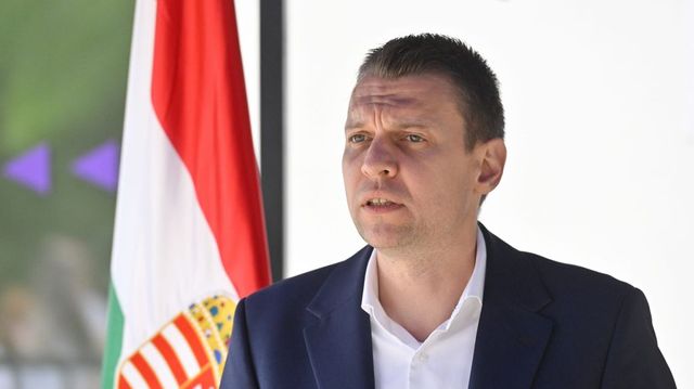 Magyar Péter az ukránok szennyesét mossa