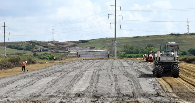 Soluția pe care a găsit-o ministrul Fondurilor Europene pentru eliminarea gândacului care împiedică construirea autostrăzii Sibiu-Pitești