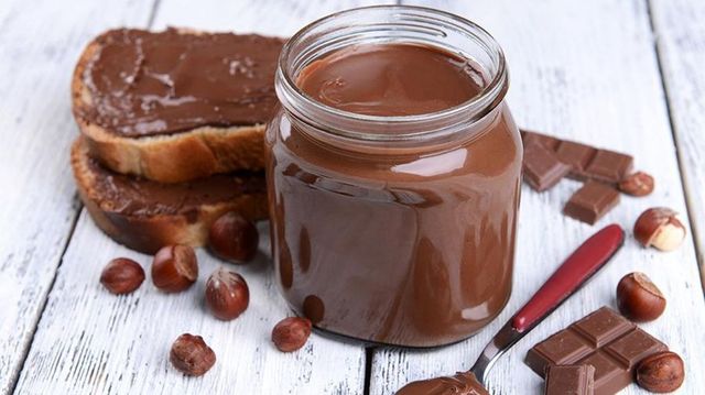 Из-за низкого качества пасты Nutella во Франции закрыли завод Ferrero
