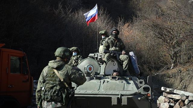 Российские миротворцы обеспечивают безопасность Лачинского коридора