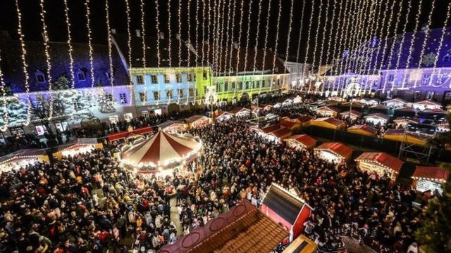 Timp de aproape o lună, în sectoarele Chișinăului vor fi organizate târguri de Crăciun
