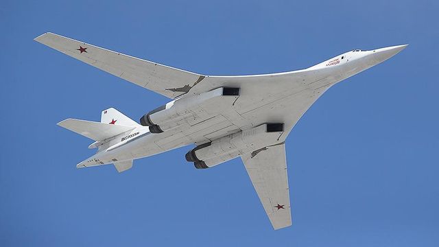Два ракетоносца Ту-160 пролетели вдоль границ Белоруссии
