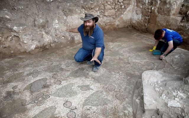 Ierusalim - Arheologi israelieni au descoperit o biserică bizantină veche de 1.500 de ani
