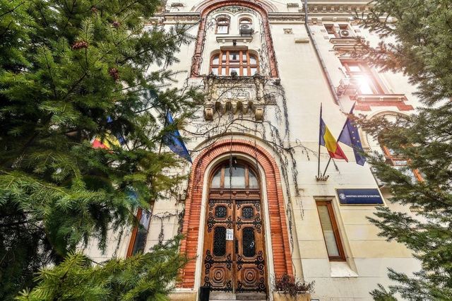A fost aprobat calendarul examenului de definitivat