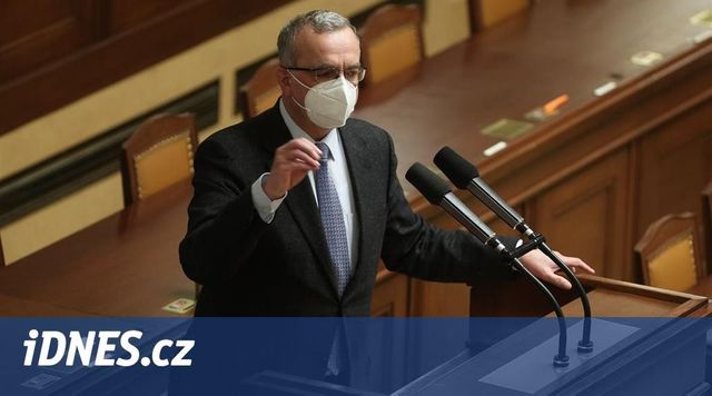 Miroslav Kalousek složil poslanecký mandát