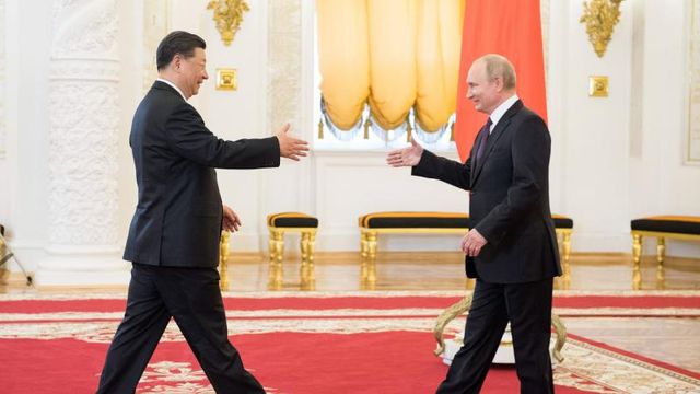 Xi Jinping l-a avertizat personal pe Putin să nu folosească arme nucleare în Ucraina