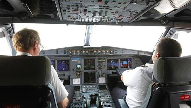 Aviation body to allow off-duty pilots to travel in cockpits