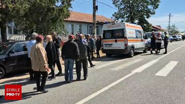 Un bărbat din Mehedinți a murit în cabina de vot