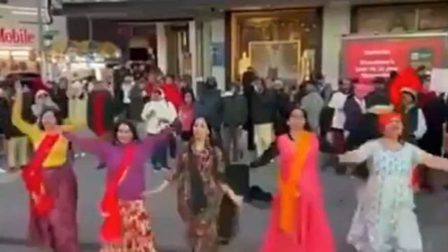 Ayodhya celebrations at Times Square: Indian diaspora celebrates Ram Mandir ceremony