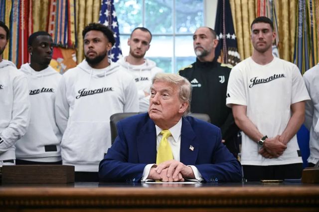 ++ La Juventus ricevuta da Trump nello Studio Ovale ++