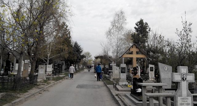 Hotărârea de repunere în funcție a directorului cimitirului „Sfântul Lazăr”, contestată