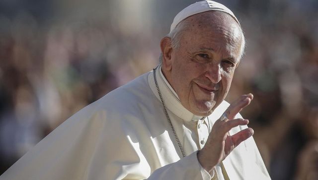 Francesco: 'Morirò in carica o papa emerito, non torno in Argentina'