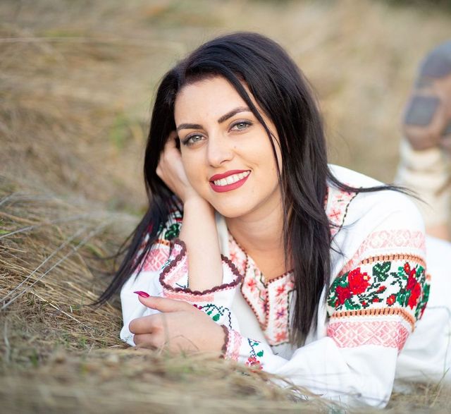 Daniela, cunoscută interpretă de muzică populară, în Suceava, a murit în mașina condusă de un tânăr de 19 ani