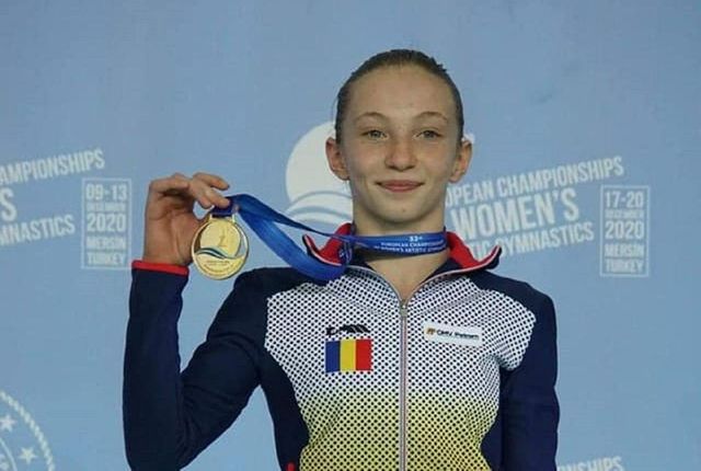 Campionatul european de gimnastică: Ana Bărbosu, aur la sărituri, bârnă, paralele și sol!